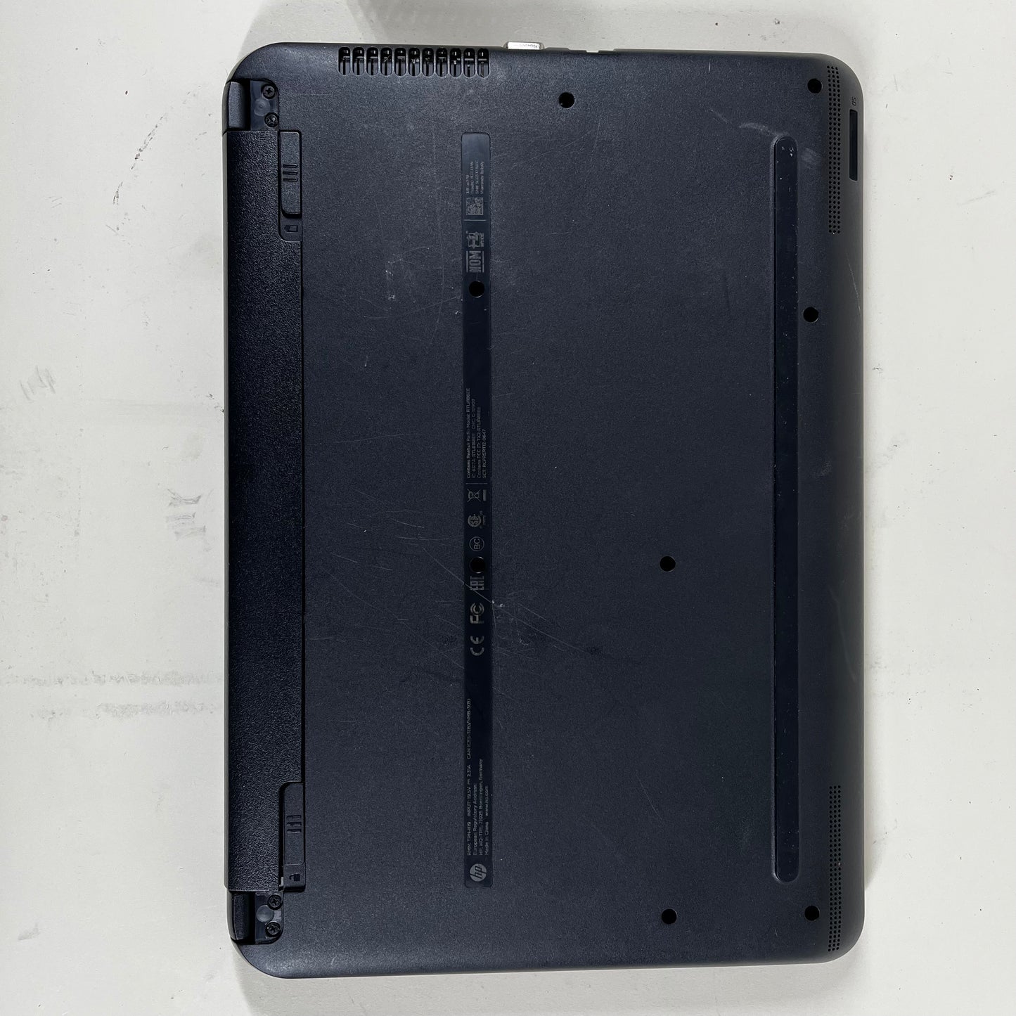 HP 14t-ac100 14t-ac100 14" Celeron N3050 1.6GHz 2GB RAM 32GB HDD