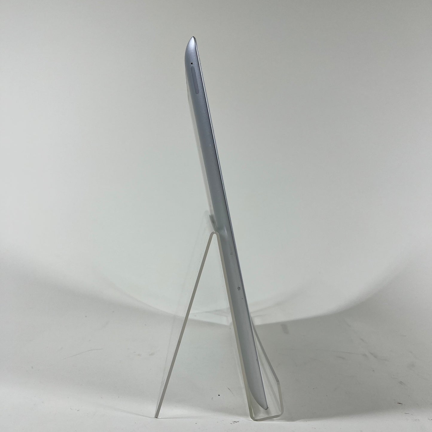 WiFi Only Apple iPad 3rd Gen 16GB 9.3.6 Silver MD363LL/A