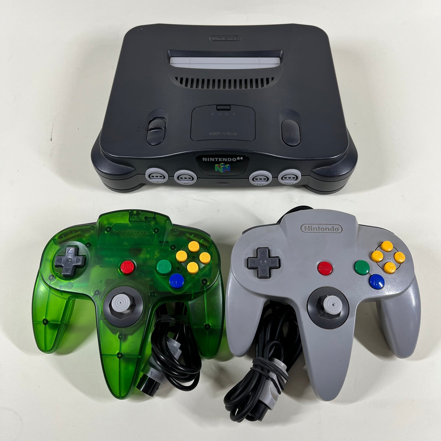 Nintendo 64 N64 Video Game Console NUS-001 Gray w/ 2 Controllers