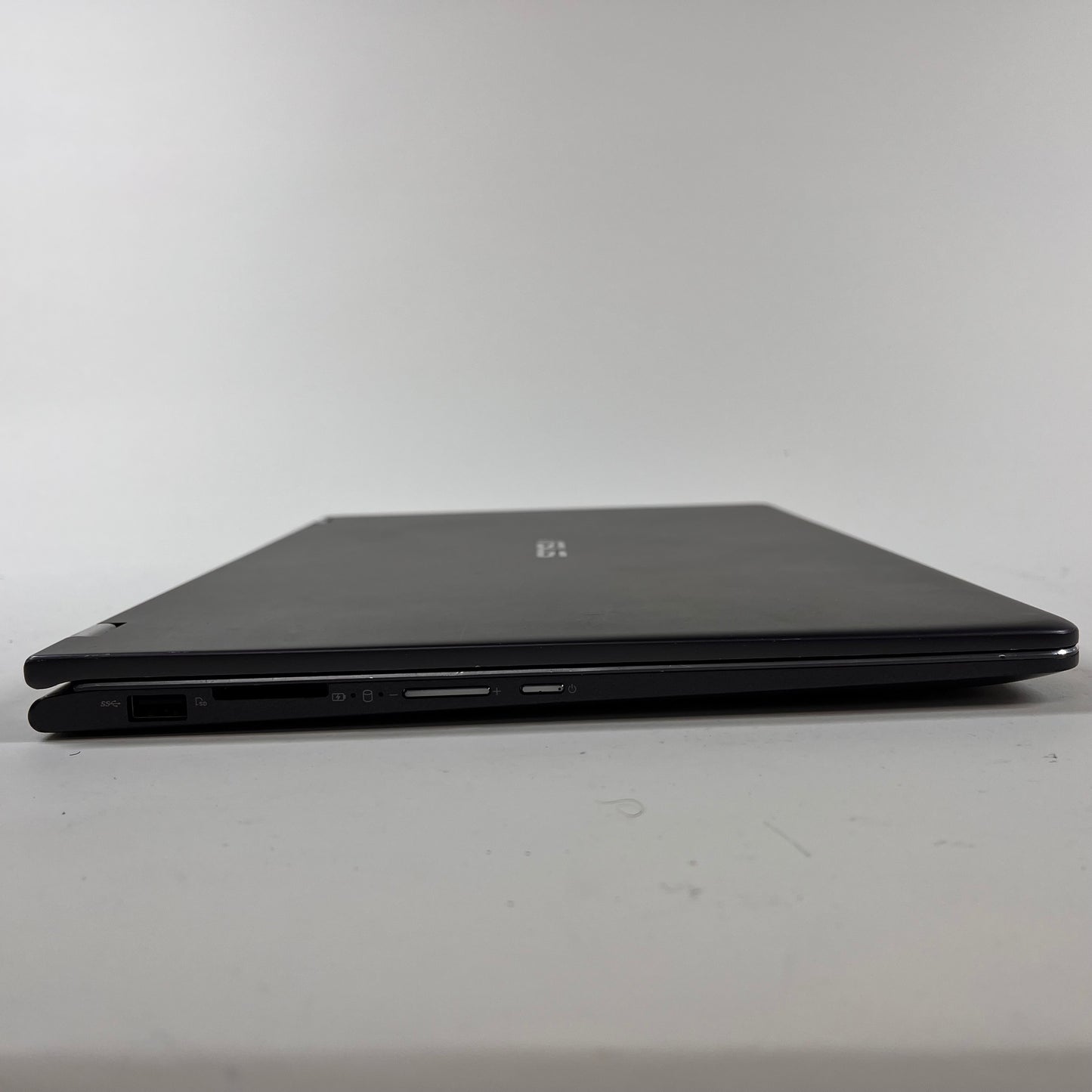 ASUS Q525U Q525UA-BI7T11 17" i7-8550U 3.7GHz 16GB RAM 2TB HDD