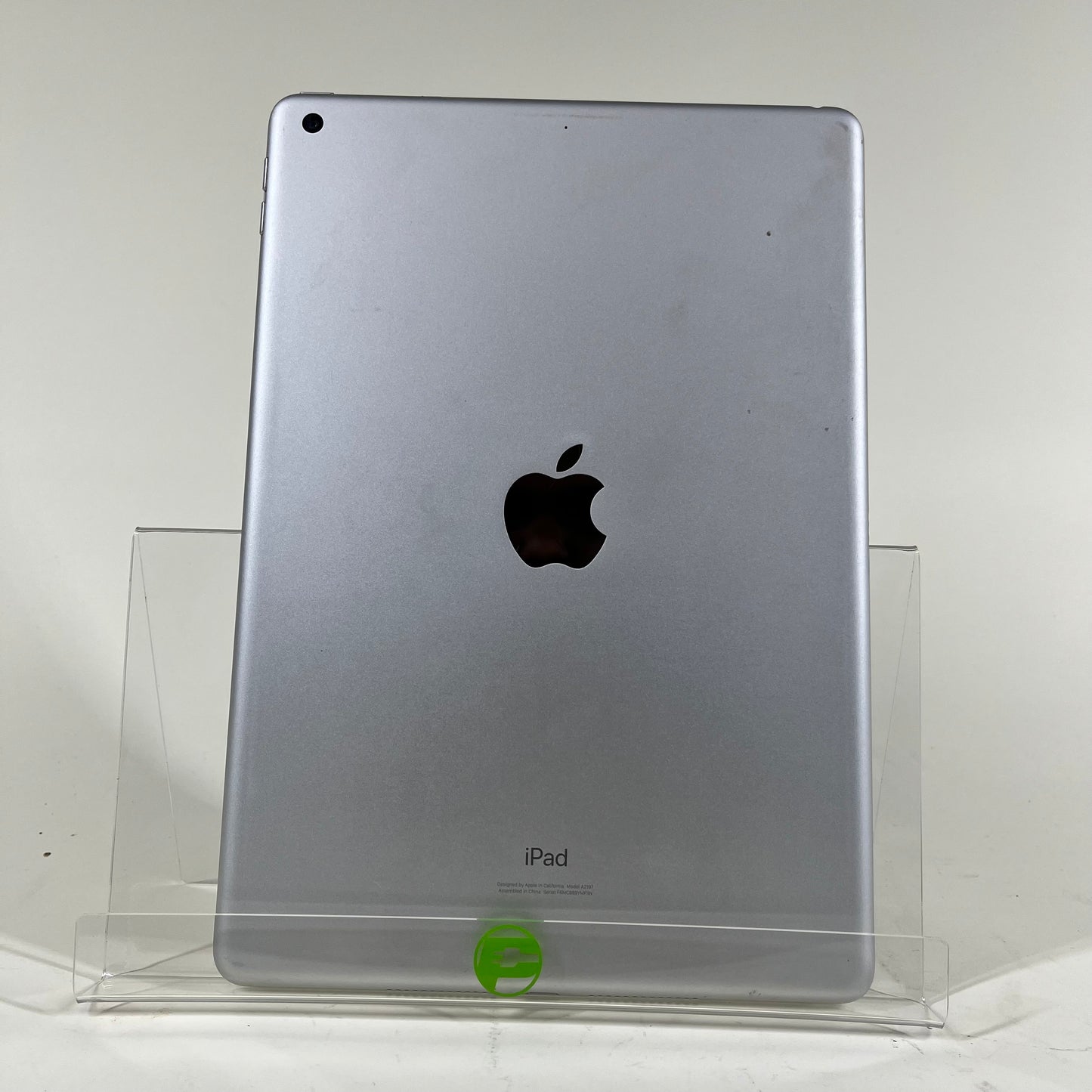 WiFi Only Apple iPad 7th Gen 32GB 17.6.1 SILVER MW752LL/A