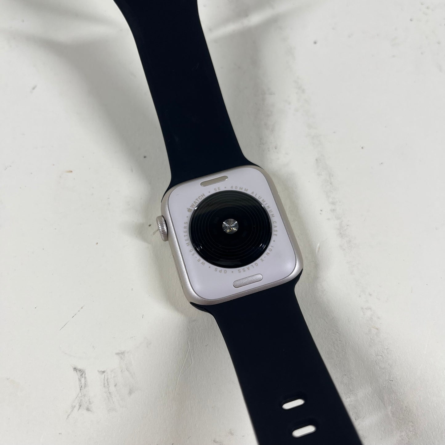 GPS Only Apple Watch SE 2nd Gen 40MM Starlight Aluminum Black Sport Band A2722