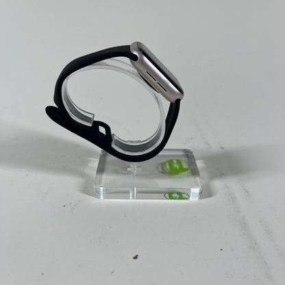 GPS Only Apple Watch SE 2nd Gen 40MM Starlight Aluminum Black Sport Band A2722