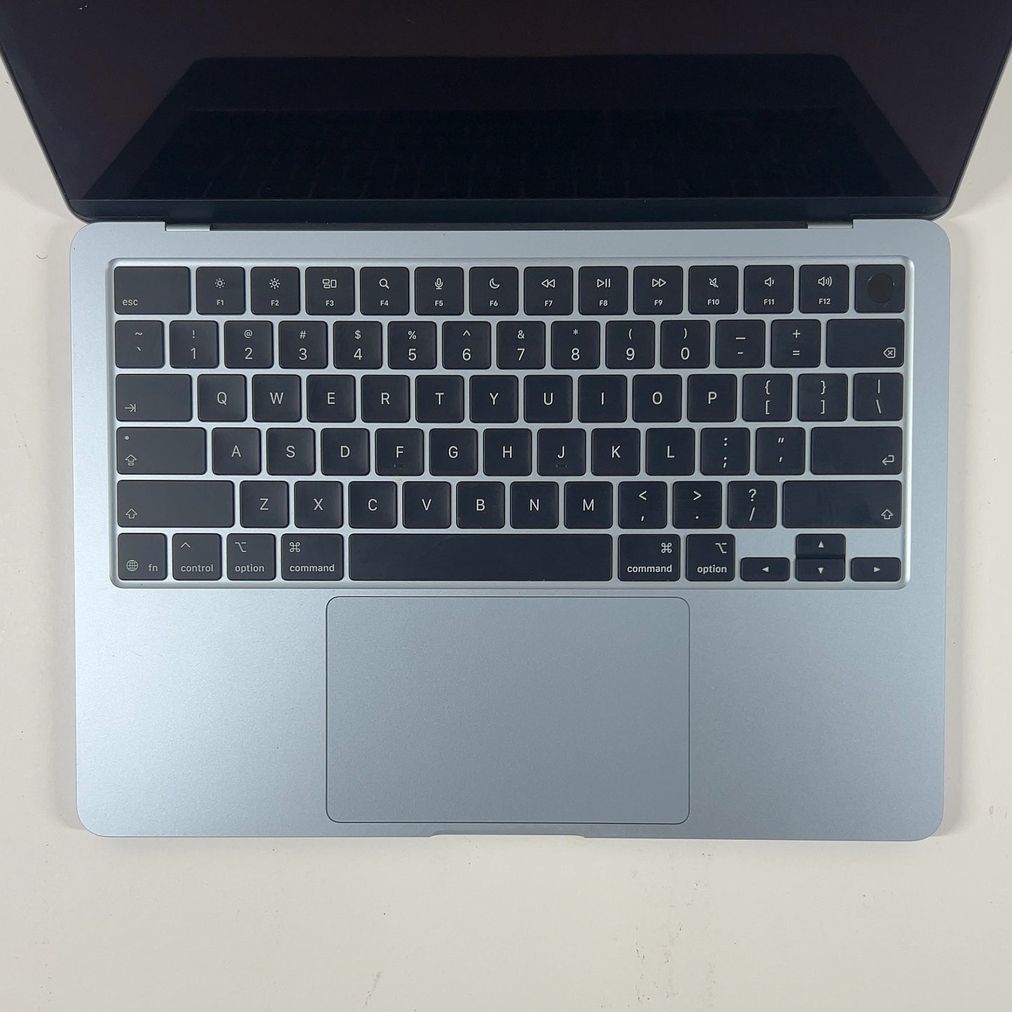 2026 Apple MacBook Air 13" M5 8C GPU 4.6GHz 16GB RAM 512GB SSD MDHH3LL/A