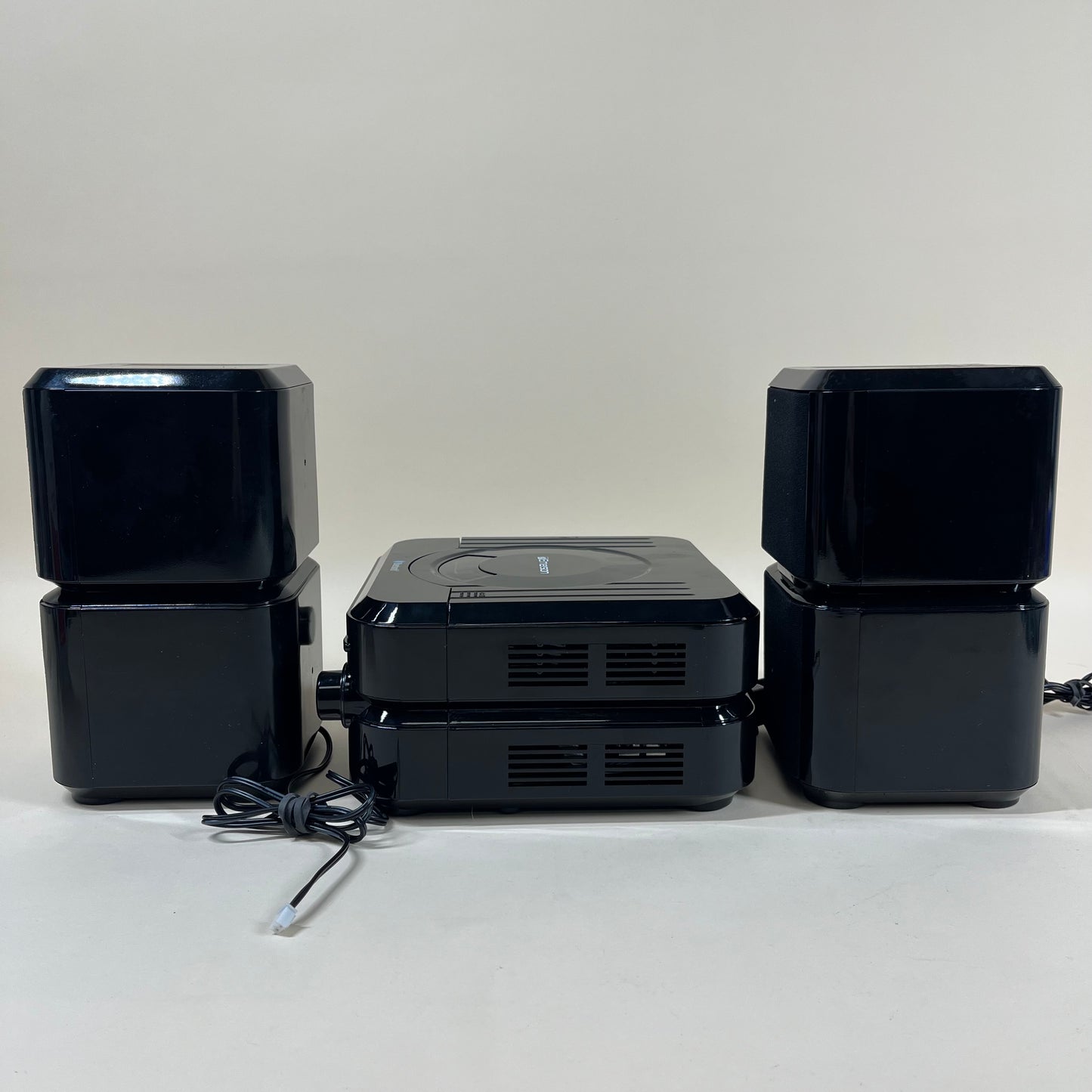 Emerson ES-4001 Bluetooth CD Microsystem Black