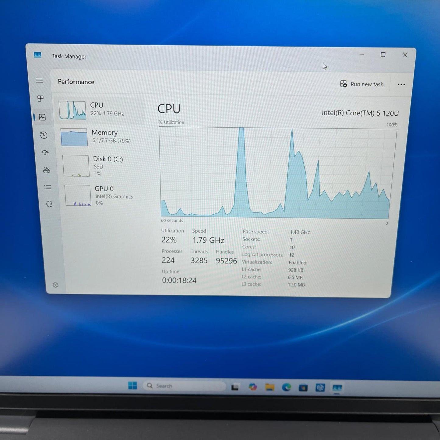 Dell Pro 16 16" Intel Core 5 120U 1.4GHz 8GB RAM 256GB SSD