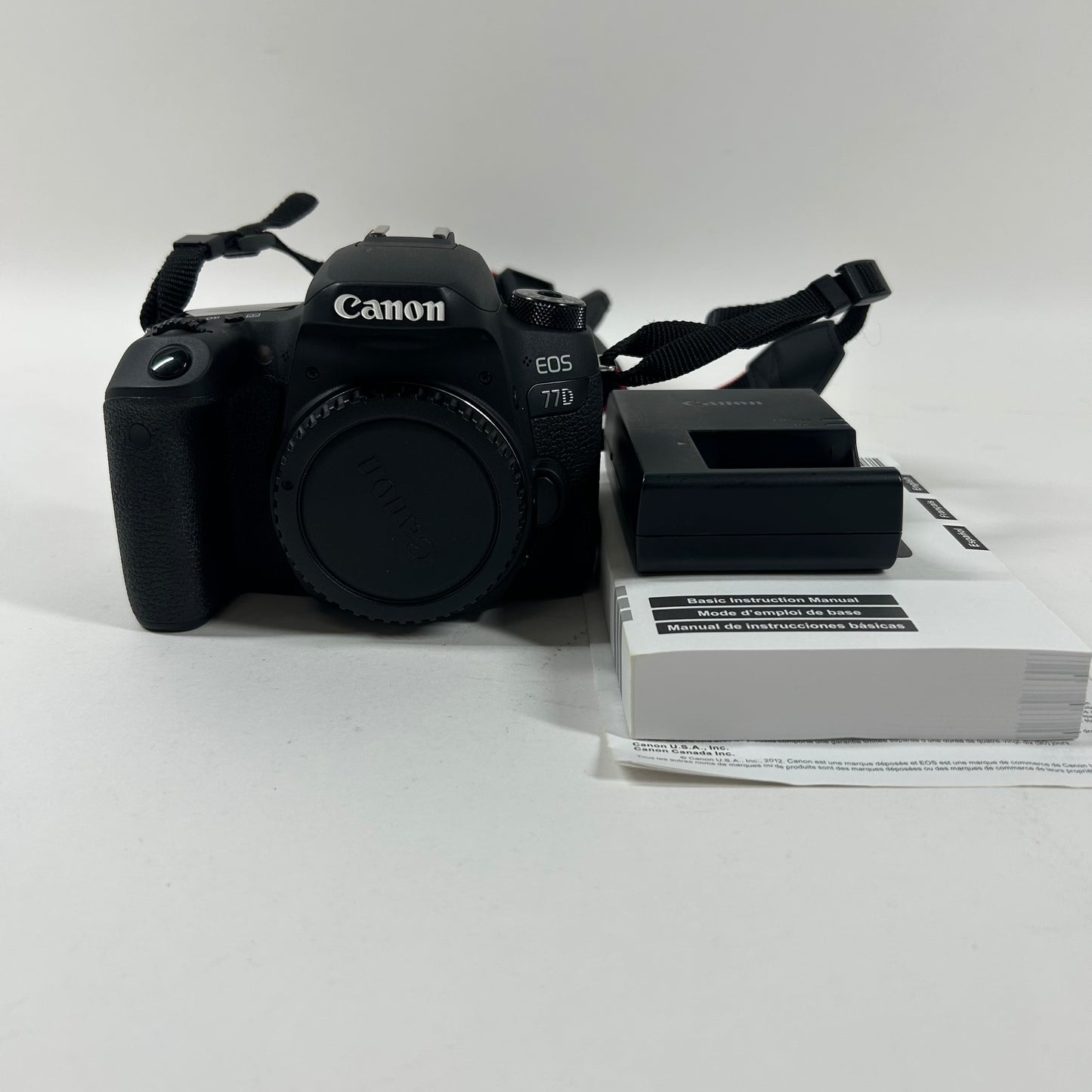 Canon EOS 77D 24.2MP DSLR Camera 6474 Shutter Count