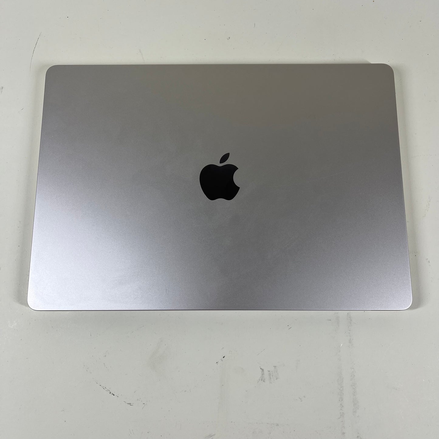 2023 Apple MacBook Air 15.3" M2 10C GPU 3.5GHz 8GB RAM 256GB SSD A2941