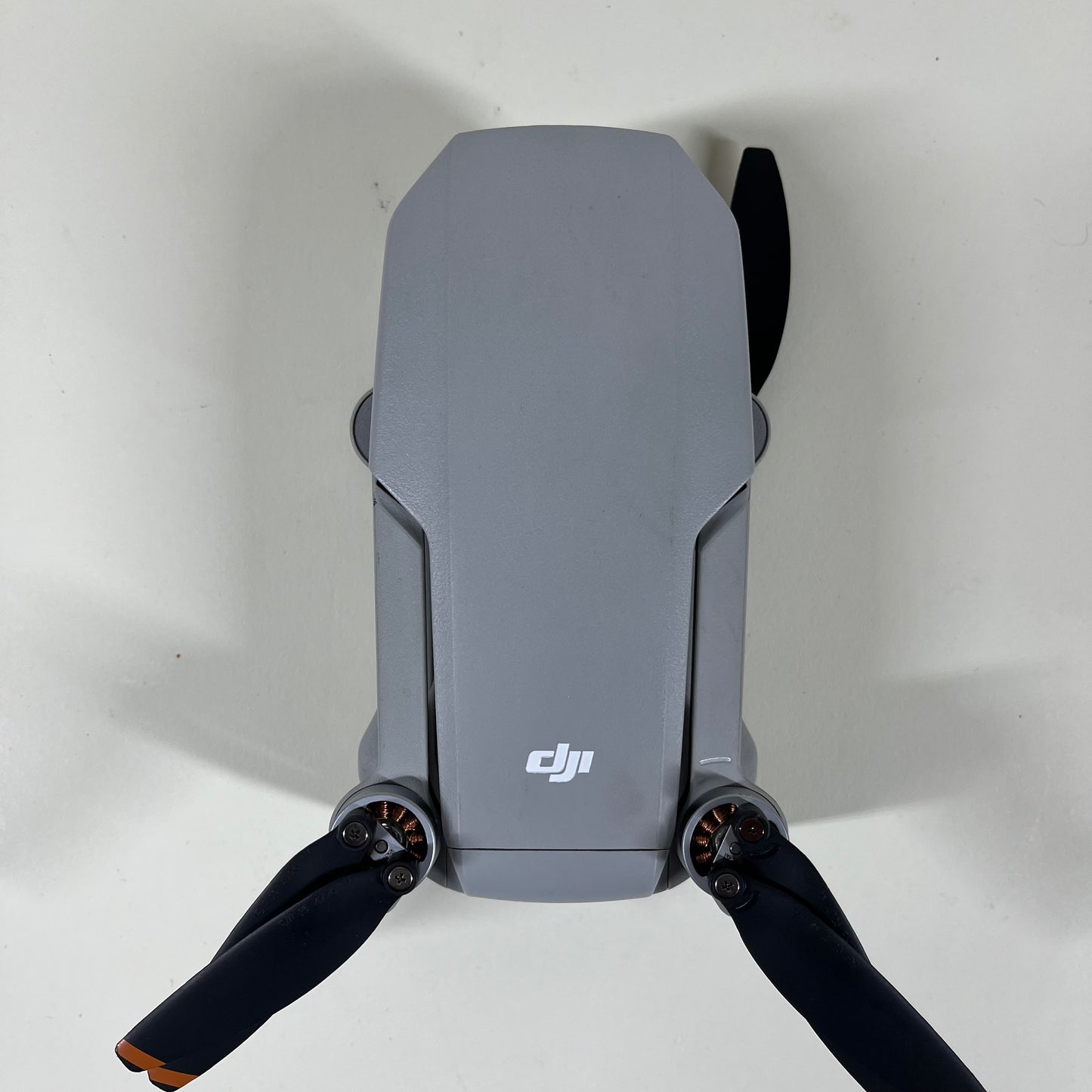 DJI Mini 2 SE Mini Drone MT25D