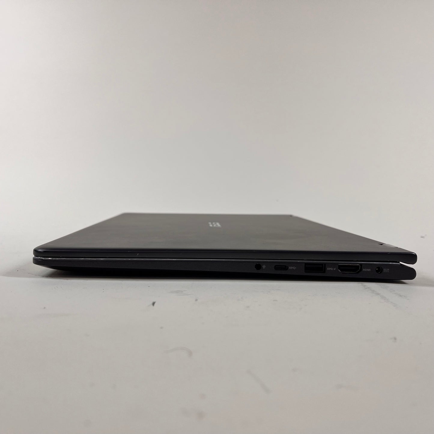ASUS Q525U Q525UA-BI7T11 17" i7-8550U 3.7GHz 16GB RAM 2TB HDD