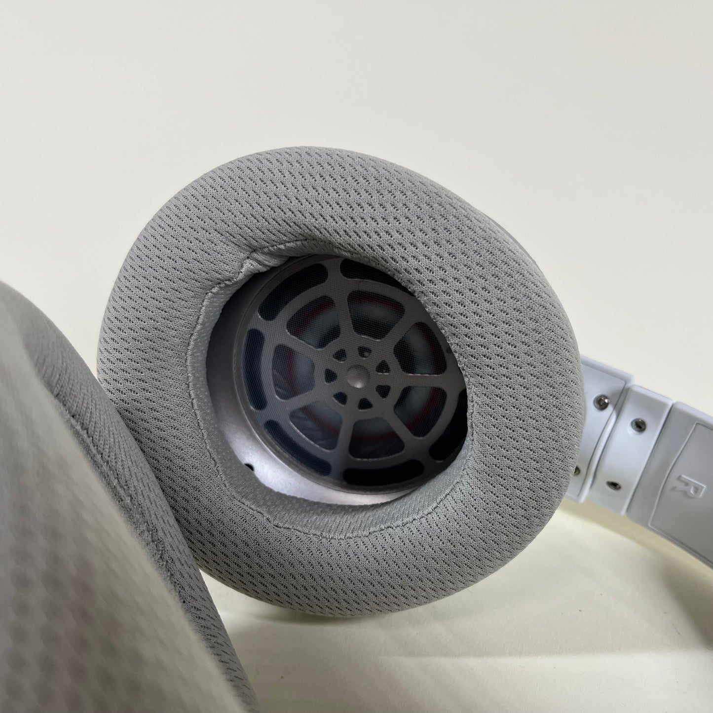Turtle Beach Recon 500 Multi-Platform Gaming Headset Camo White