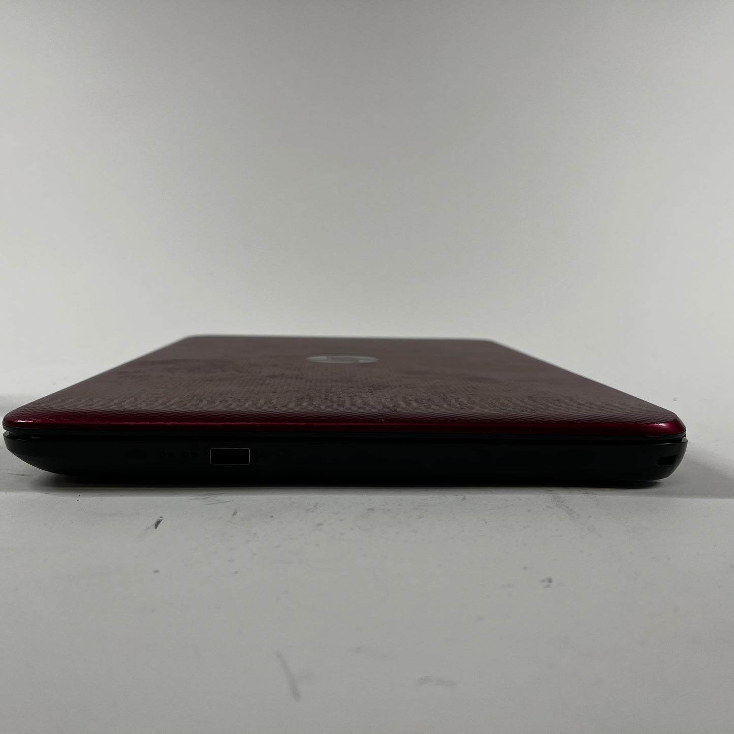 HP 14t-ac100 14t-ac100 14" Celeron N3050 1.6GHz 2GB RAM 32GB HDD