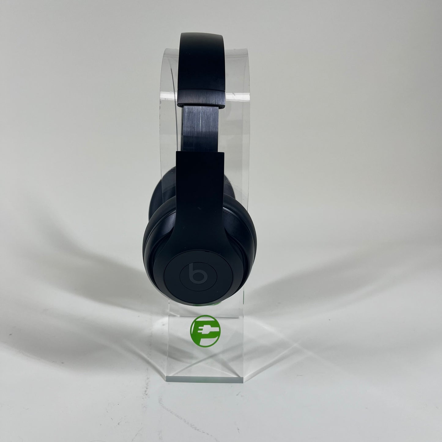 Beats Studio Pro Wireless Over-Ear Bluetooth Headphones Black A2924
