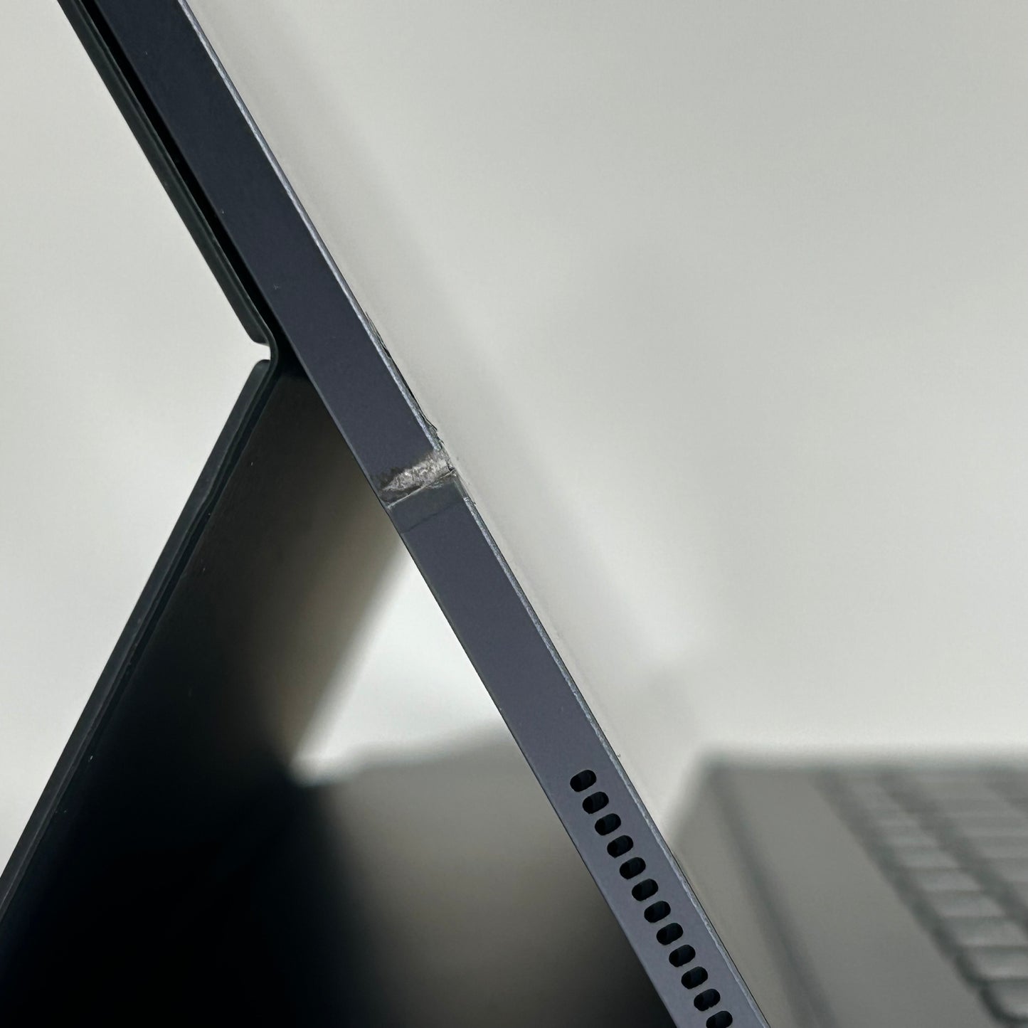 Broken WiFi Only Samsung Galaxy Tab S10 Ultra 14.6" 256GB Moonstone Gray SM-X920